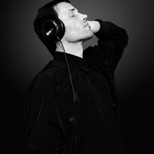 Hi-Fi Headphones With Opend Back Design For Audio